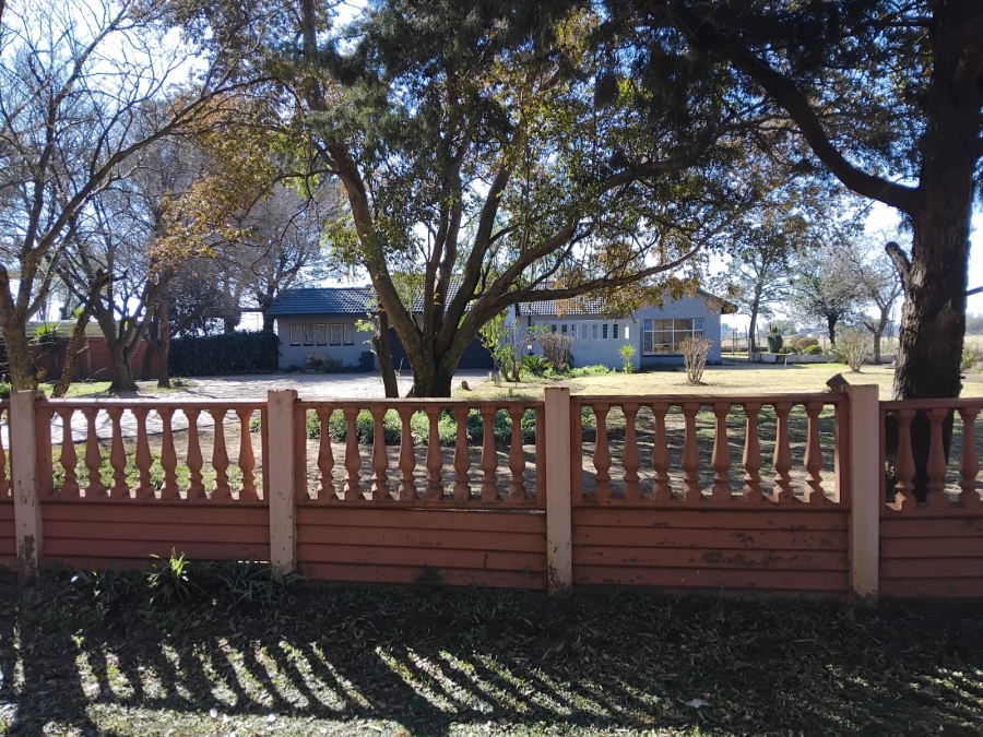 4 Bedroom Property for Sale in Vaalview Gauteng