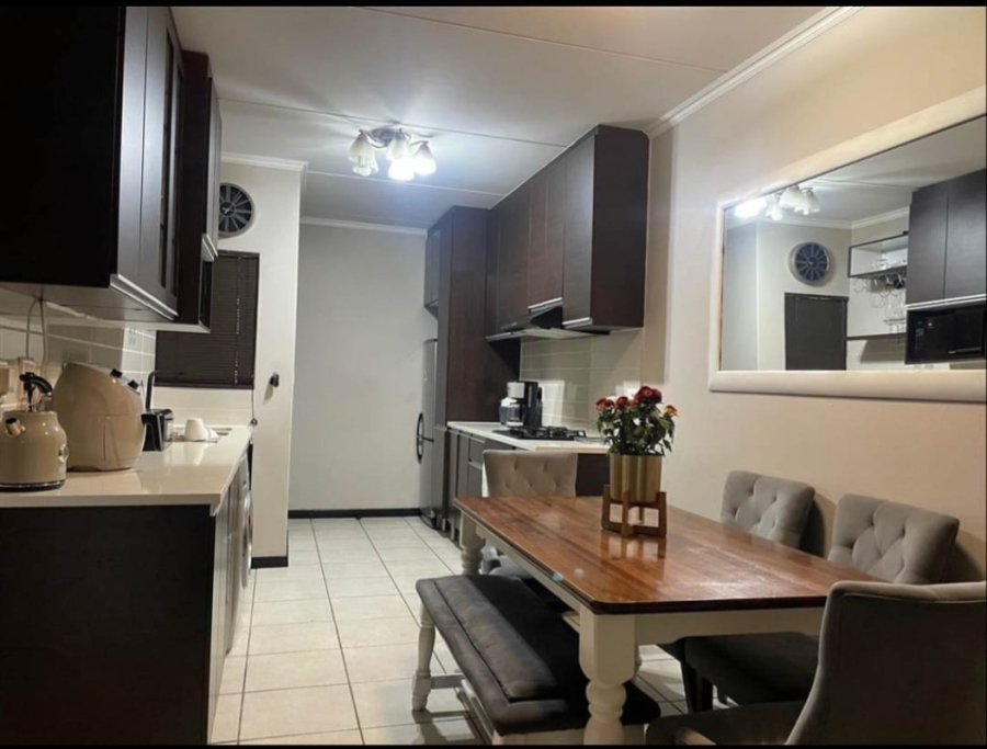 3 Bedroom Property for Sale in Greenstone Hill Gauteng