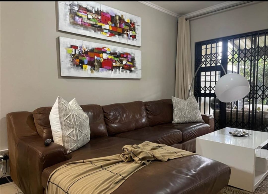 3 Bedroom Property for Sale in Greenstone Hill Gauteng