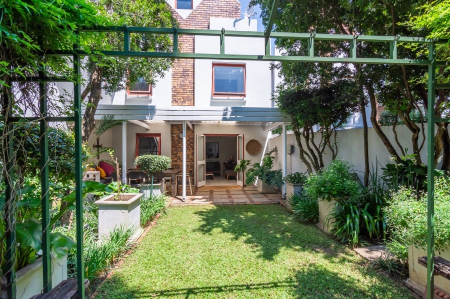 To Let 2 Bedroom Property for Rent in Witkoppen Gauteng