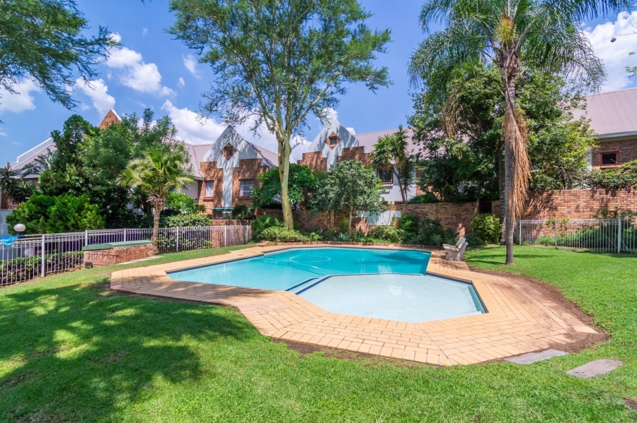 To Let 2 Bedroom Property for Rent in Witkoppen Gauteng