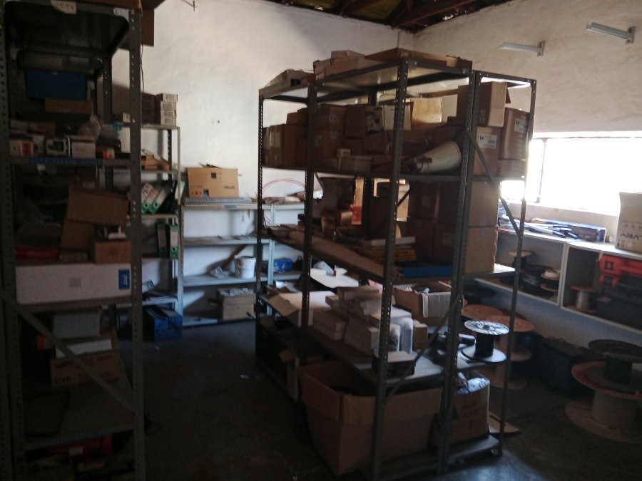 3 Bedroom Property for Sale in Robertsham Gauteng
