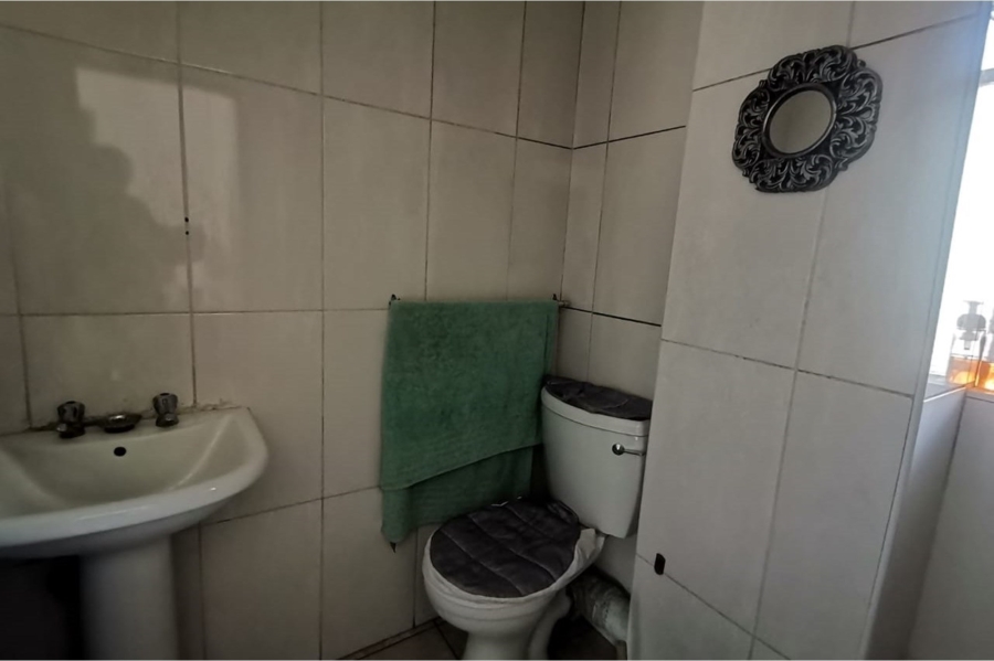2 Bedroom Property for Sale in Jabulani Gauteng