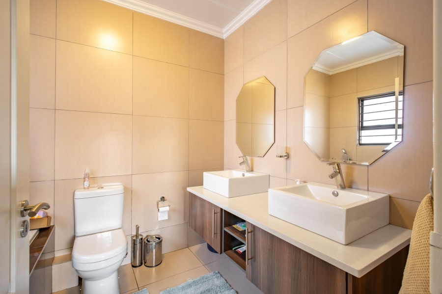 3 Bedroom Property for Sale in Edenburg Gauteng
