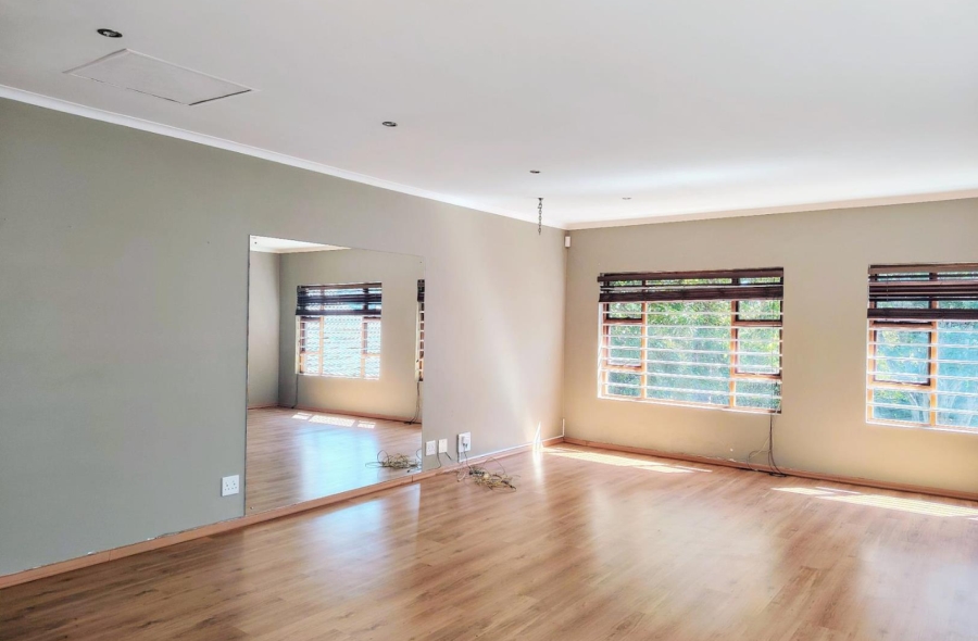 4 Bedroom Property for Sale in Bedfordview Gauteng