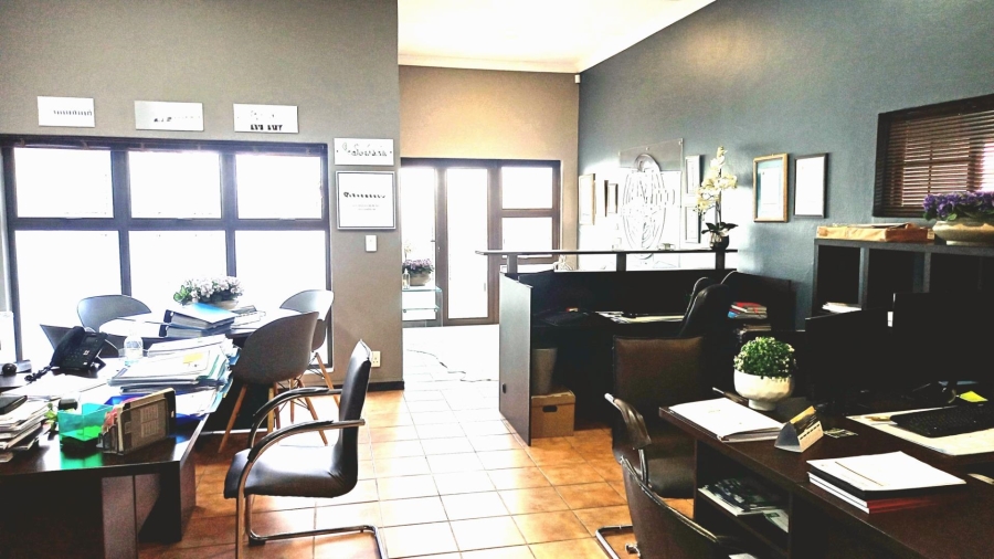 Commercial Property for Sale in Moreleta Park Gauteng