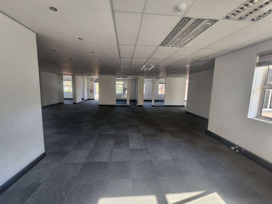 To Let commercial Property for Rent in Chislehurston Gauteng