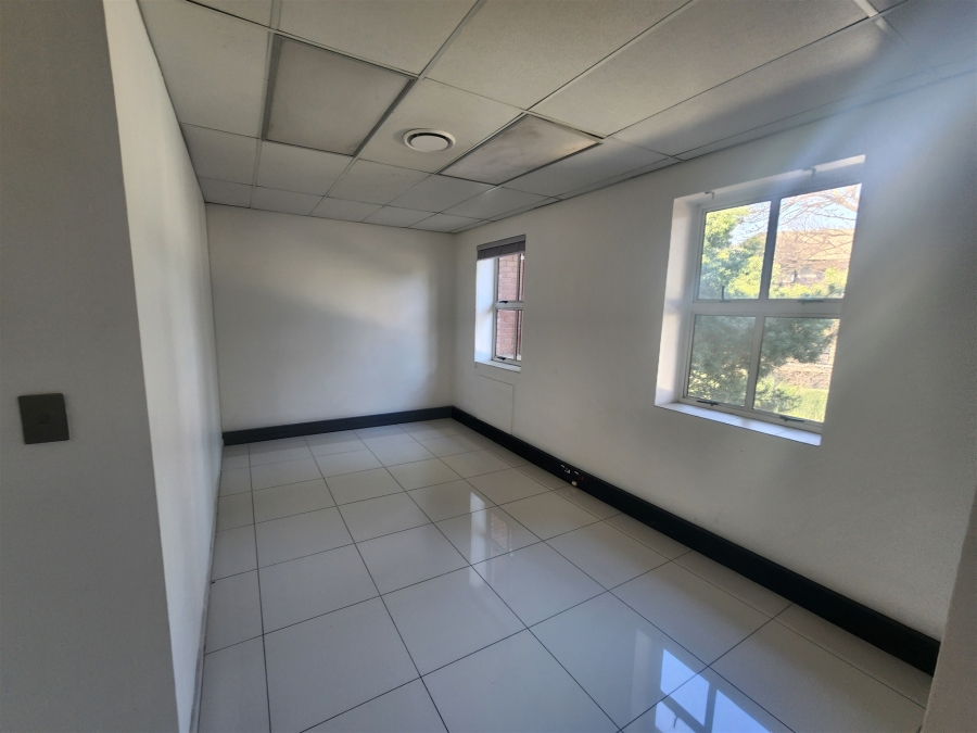 To Let commercial Property for Rent in Chislehurston Gauteng
