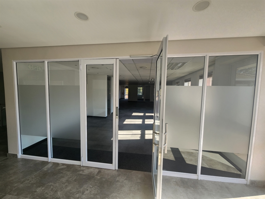 To Let commercial Property for Rent in Chislehurston Gauteng