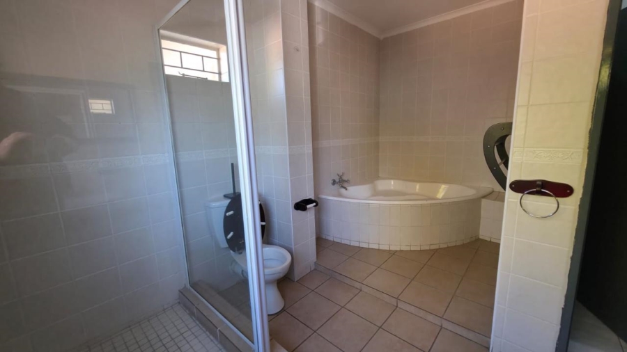 Commercial Property for Sale in Lynnwood Glen Gauteng