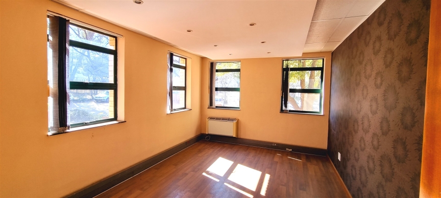 To Let commercial Property for Rent in Sunninghill Gauteng