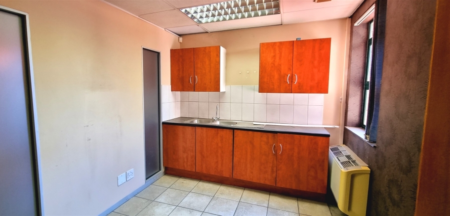 To Let commercial Property for Rent in Sunninghill Gauteng