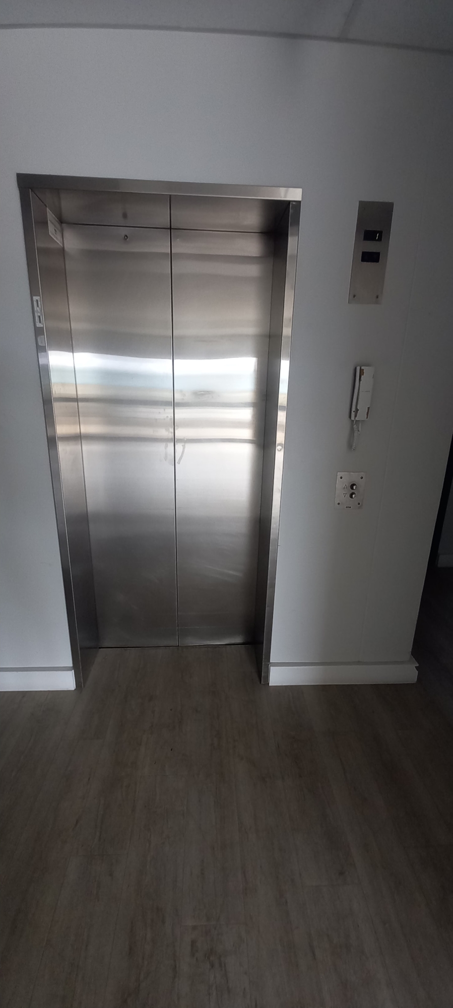 To Let commercial Property for Rent in Meadowdale Gauteng