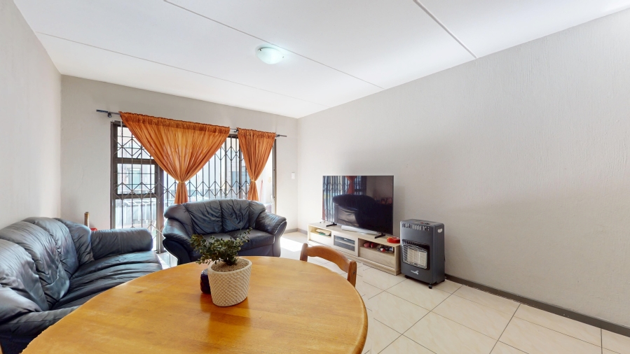 2 Bedroom Property for Sale in Brentwood Park AH Gauteng