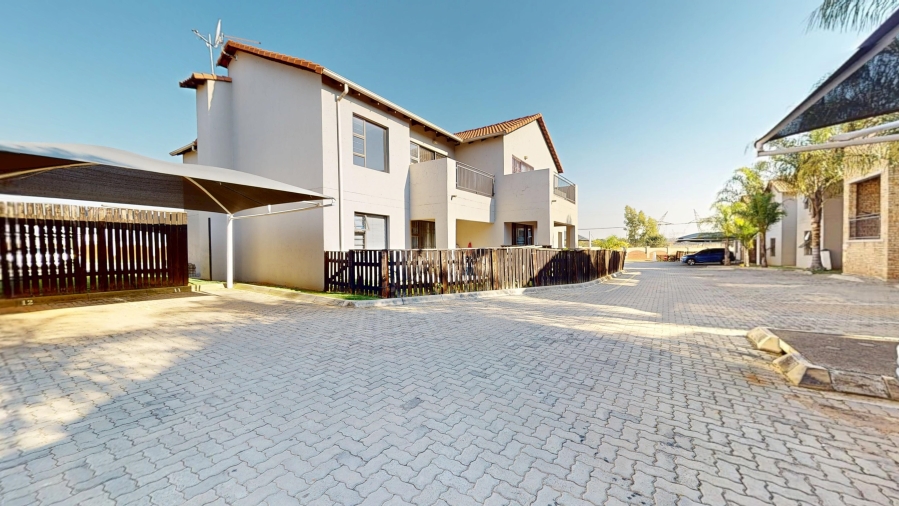 2 Bedroom Property for Sale in Brentwood Park AH Gauteng