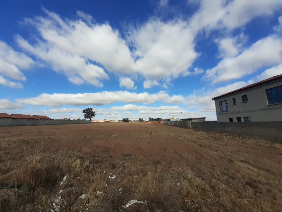 0 Bedroom Property for Sale in Riversdale Gauteng