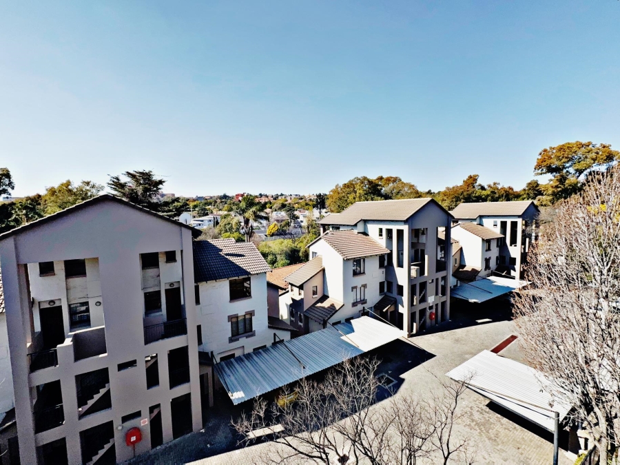 2 Bedroom Property for Sale in Ferndale Gauteng