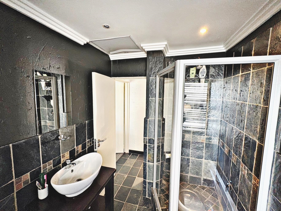 2 Bedroom Property for Sale in Ferndale Gauteng