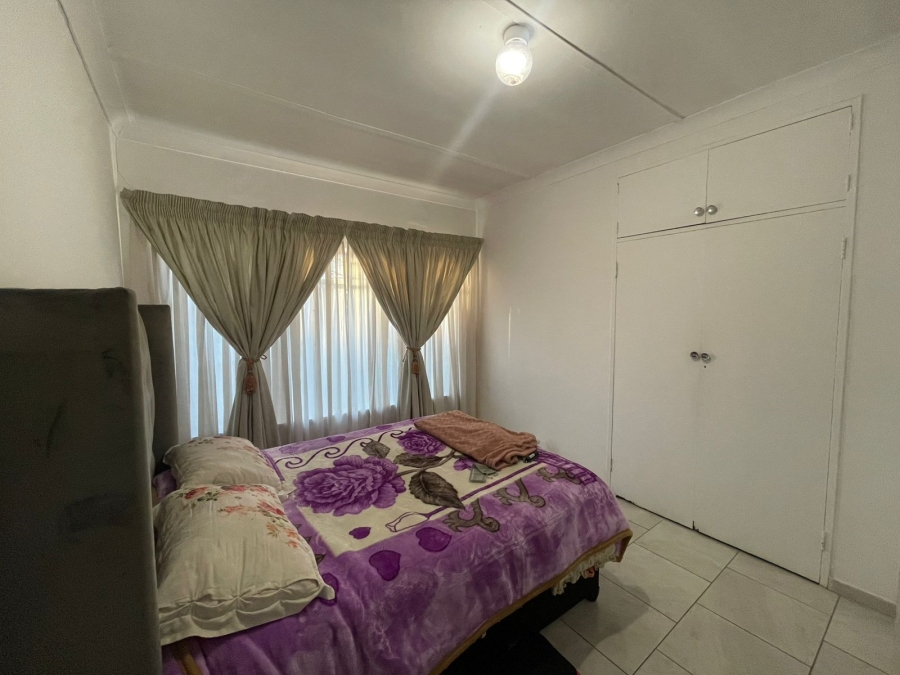 To Let 4 Bedroom Property for Rent in Three Rivers Gauteng