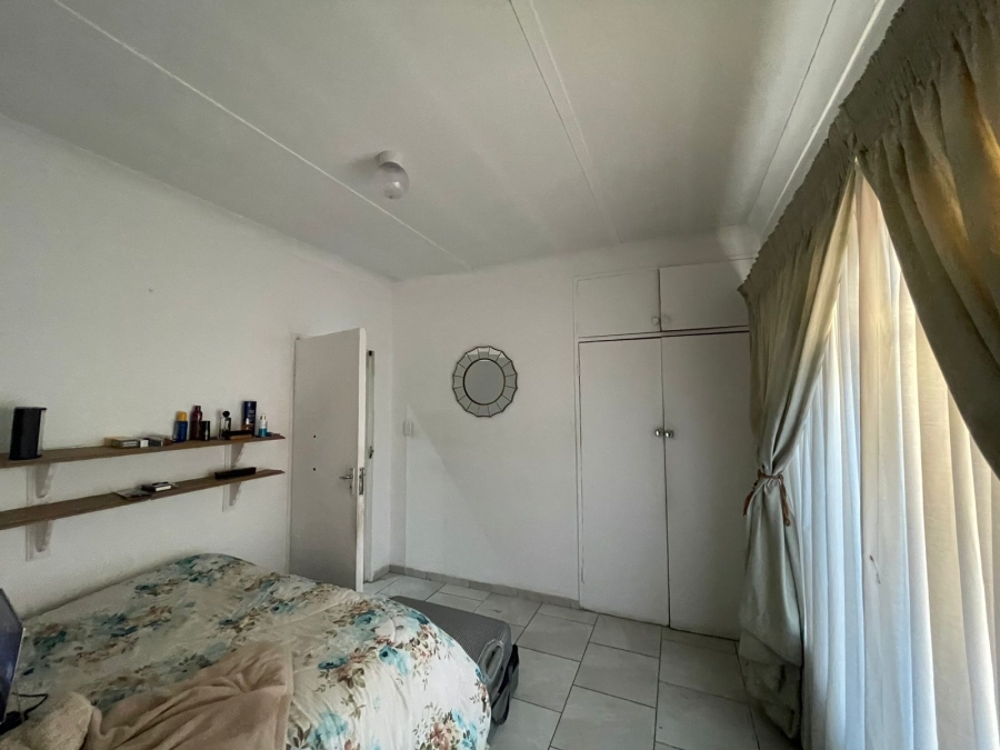 To Let 4 Bedroom Property for Rent in Three Rivers Gauteng