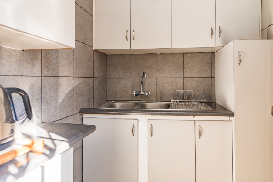 5 Bedroom Property for Sale in Roodekrans Gauteng