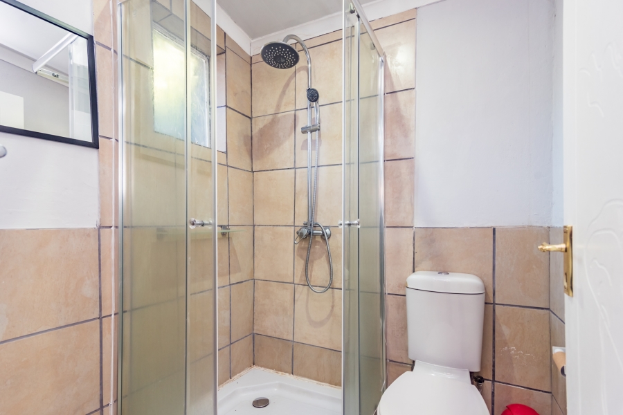5 Bedroom Property for Sale in Roodekrans Gauteng