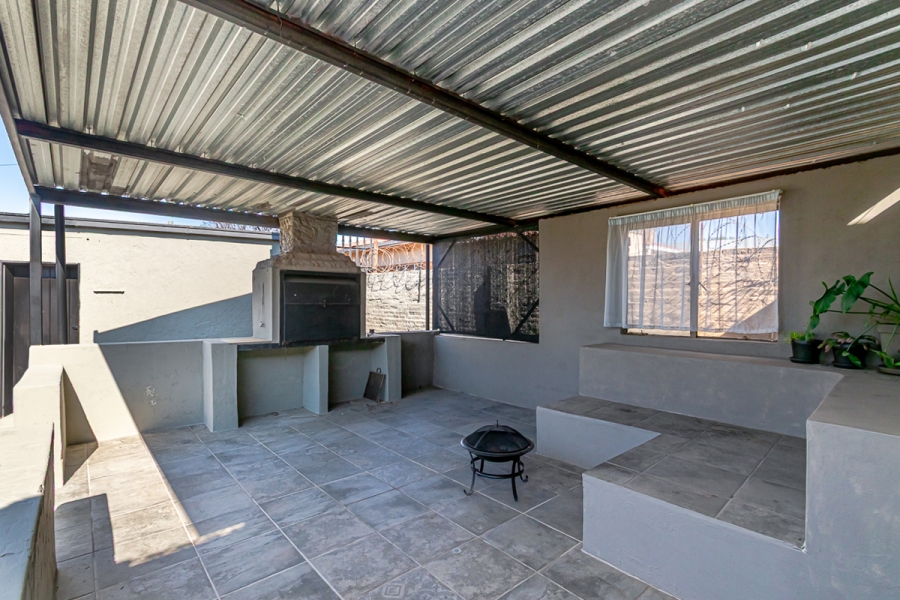 3 Bedroom Property for Sale in Georginia Gauteng