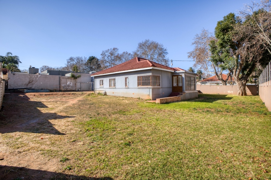 3 Bedroom Property for Sale in Highlands North Gauteng