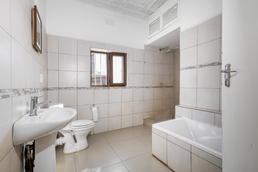 3 Bedroom Property for Sale in Highlands North Gauteng