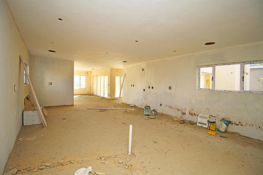 4 Bedroom Property for Sale in Blue Hills Country Estate Gauteng