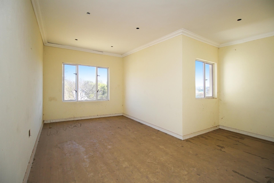 4 Bedroom Property for Sale in Blue Hills Country Estate Gauteng