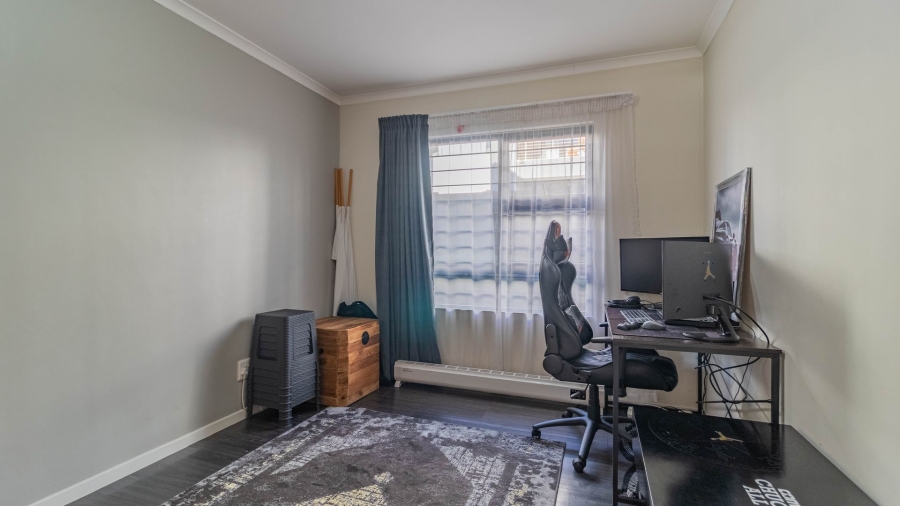 3 Bedroom Property for Sale in Modderfontein Gauteng