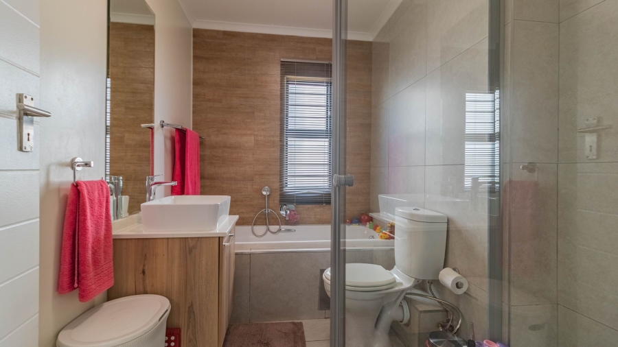3 Bedroom Property for Sale in Modderfontein Gauteng
