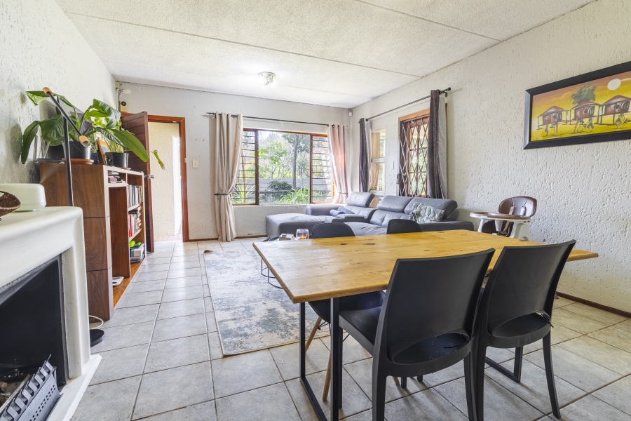 2 Bedroom Property for Sale in Bryanston Gauteng