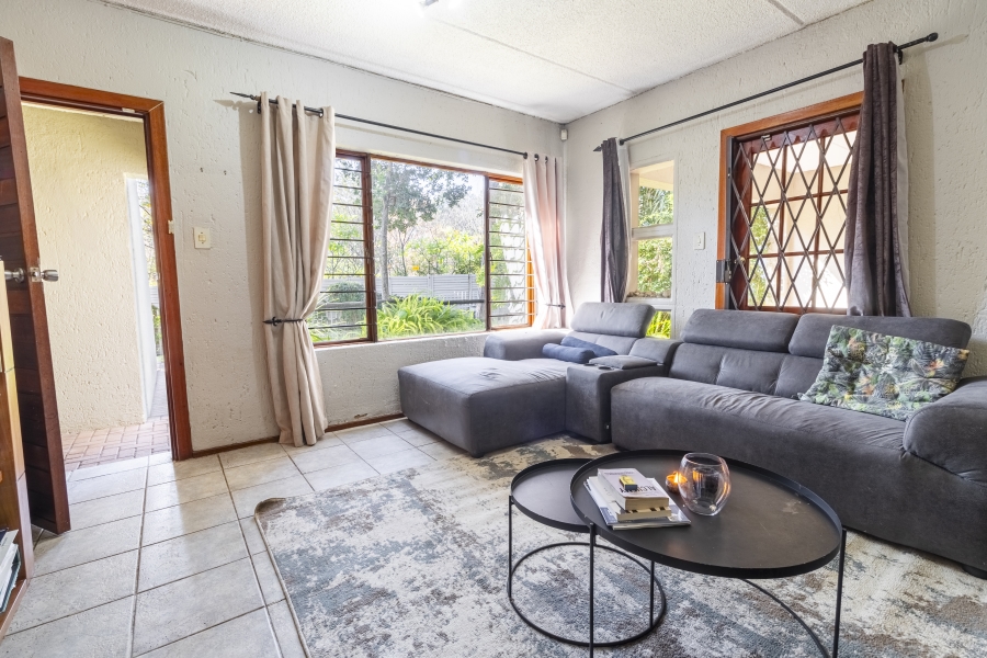 2 Bedroom Property for Sale in Bryanston Gauteng