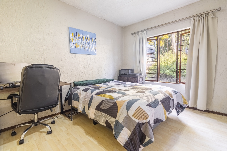 2 Bedroom Property for Sale in Bryanston Gauteng