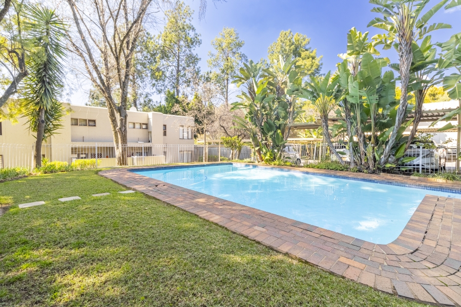 2 Bedroom Property for Sale in Bryanston Gauteng