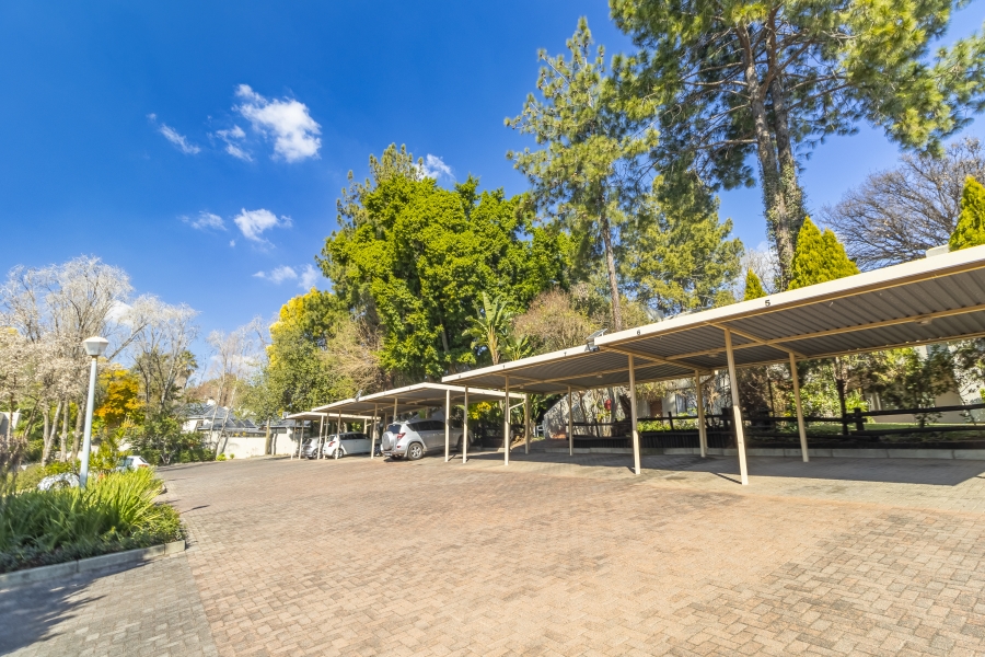 2 Bedroom Property for Sale in Bryanston Gauteng