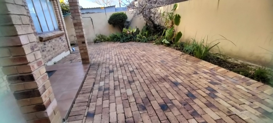 1 Bedroom Property for Sale in Florida Gauteng
