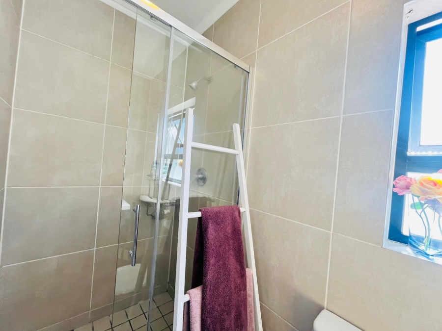 To Let 1 Bedroom Property for Rent in Petervale Gauteng