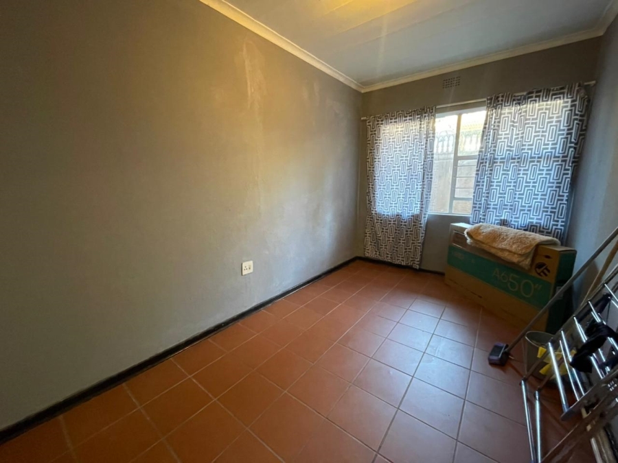 2 Bedroom Property for Sale in Silverfields Gauteng