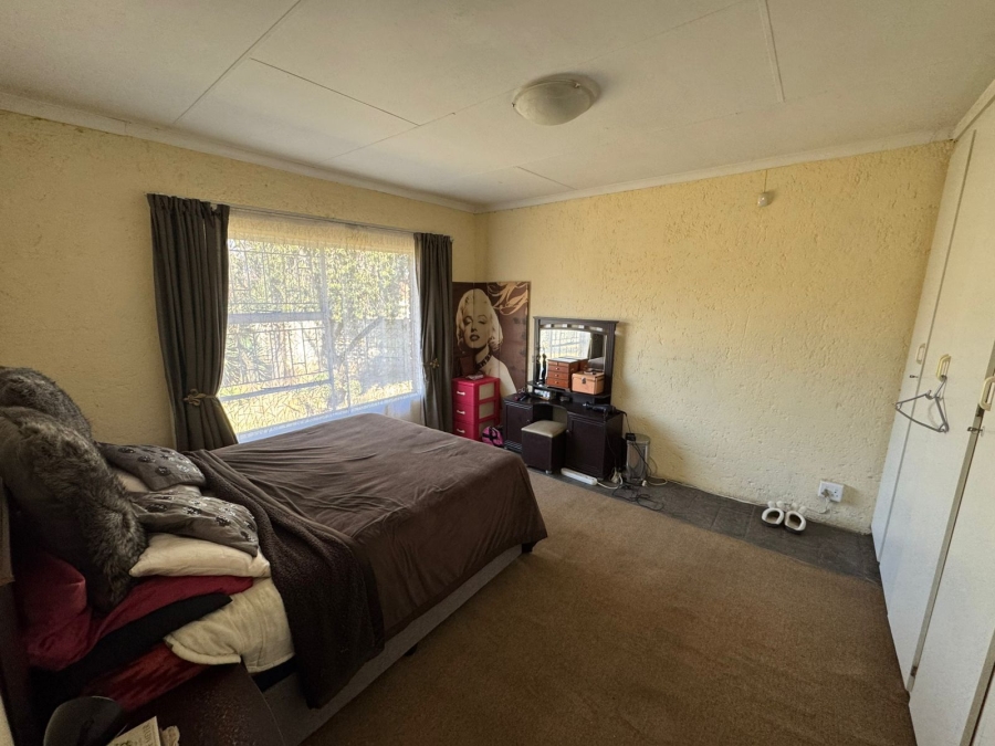 4 Bedroom Property for Sale in Dalpark Gauteng