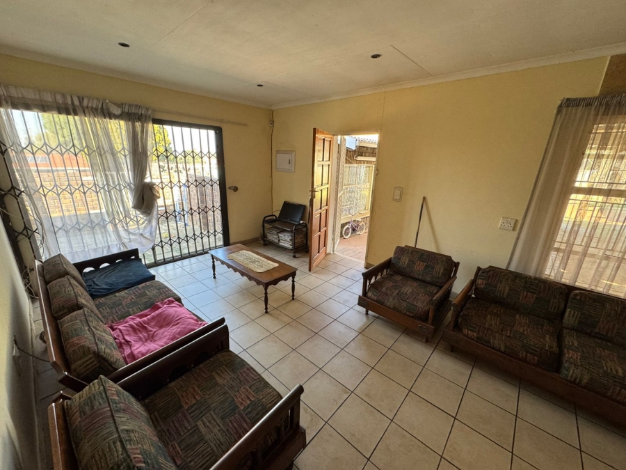 4 Bedroom Property for Sale in Dalpark Gauteng