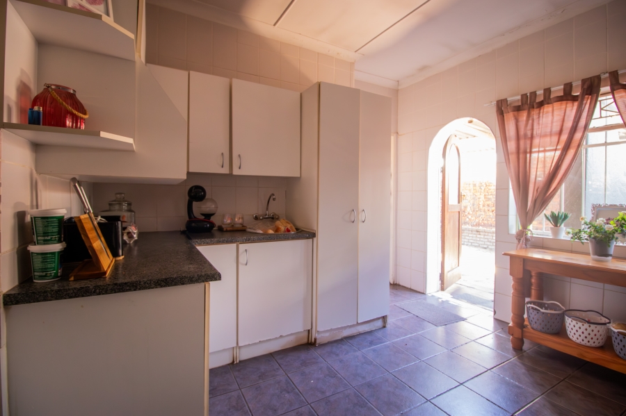 3 Bedroom Property for Sale in Queenswood Gauteng
