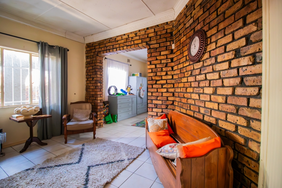 3 Bedroom Property for Sale in Queenswood Gauteng