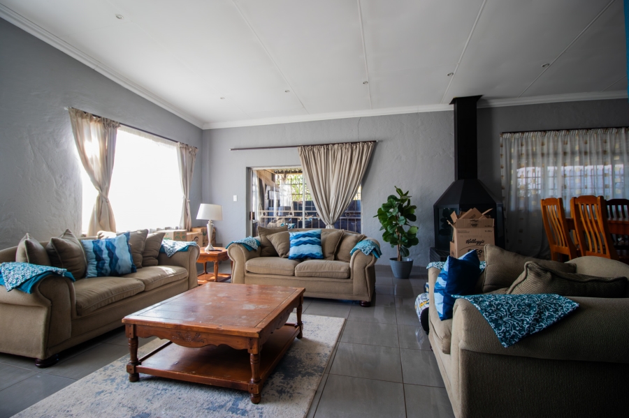 3 Bedroom Property for Sale in Queenswood Gauteng