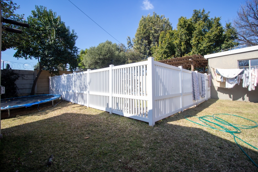 3 Bedroom Property for Sale in Queenswood Gauteng