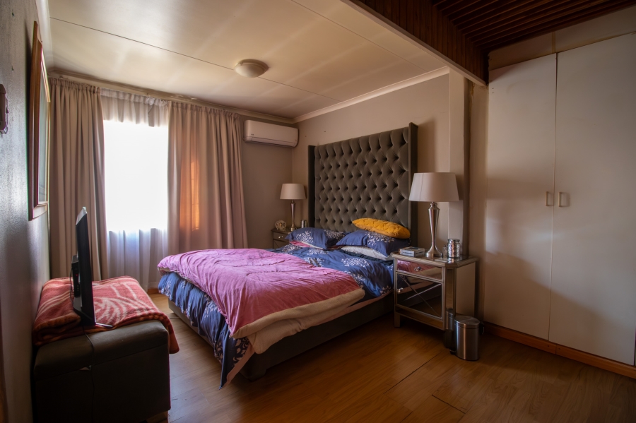 3 Bedroom Property for Sale in Queenswood Gauteng