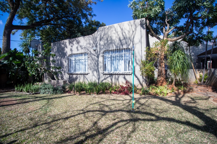 3 Bedroom Property for Sale in Queenswood Gauteng