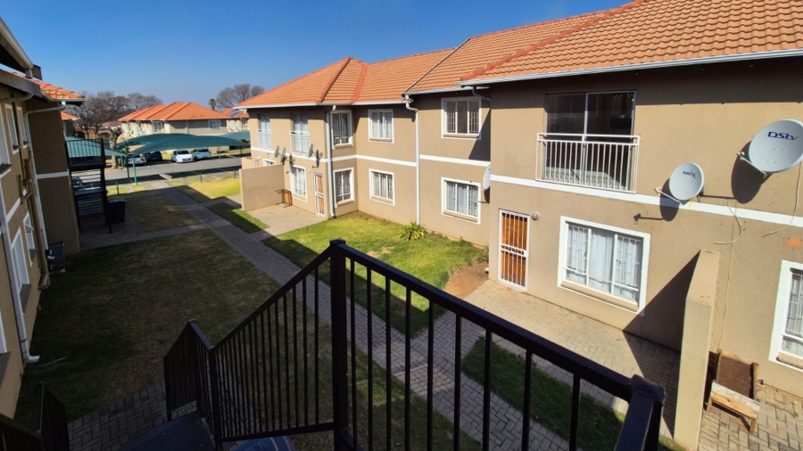 2 Bedroom Property for Sale in Comet Gauteng